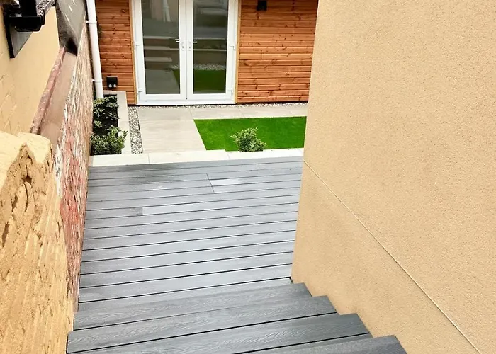 Super Modern Ground Floor Flat Near Centre Bristol