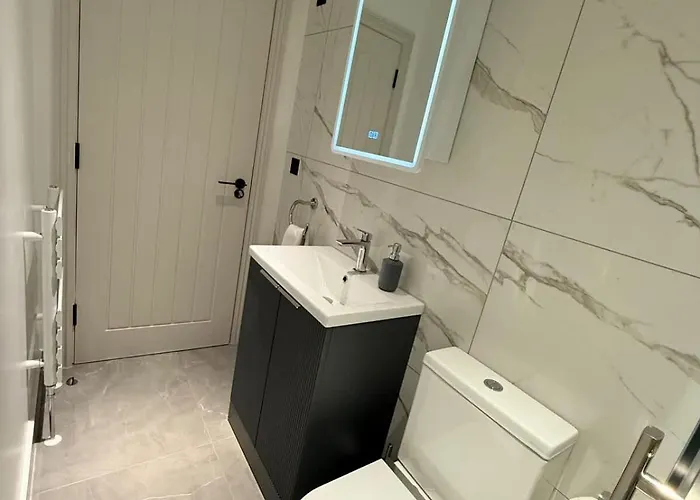 Super Modern Ground Floor Flat Near Centre Daire Bristol